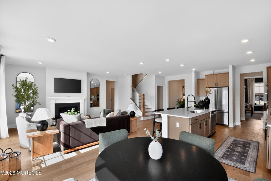 House in Manalapan Township, New Jersey, United States 1 - 17833770