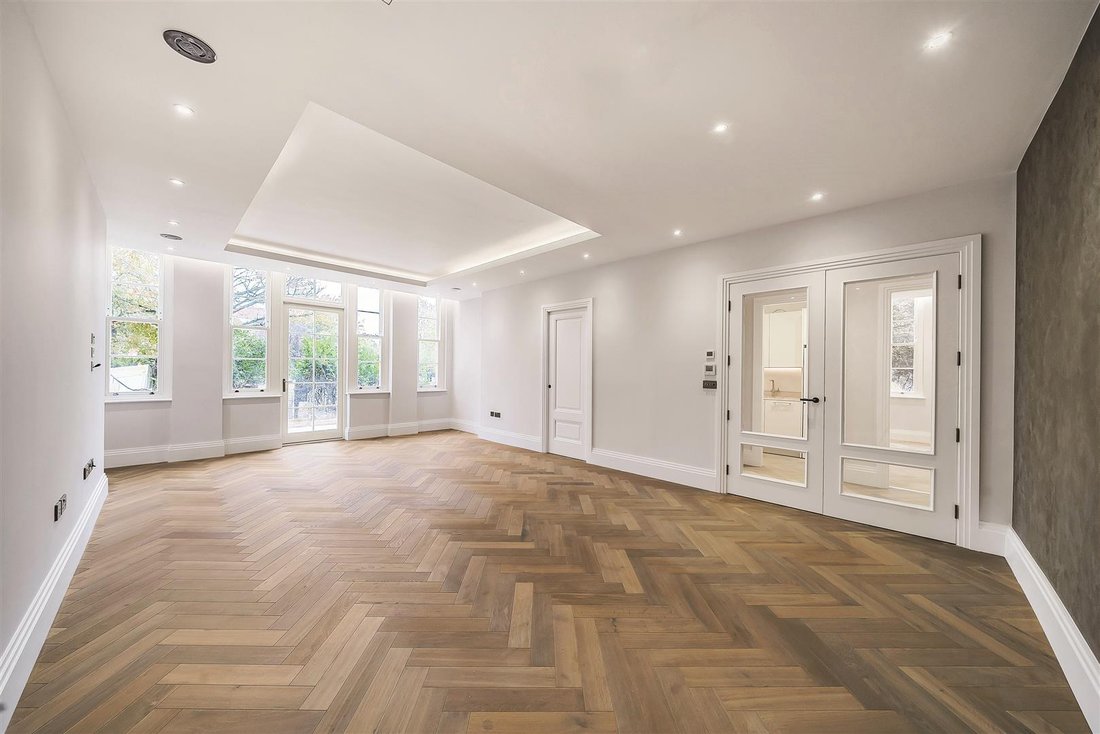 Apartment in Hampstead Garden Suburb, Barnet, England 1 - 17009799