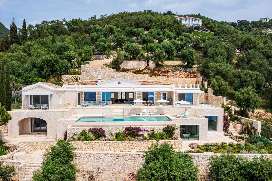 Villa a Kassopaia, Peloponnese, Western Greece and the Ionian, Grecia 2 - 17833810