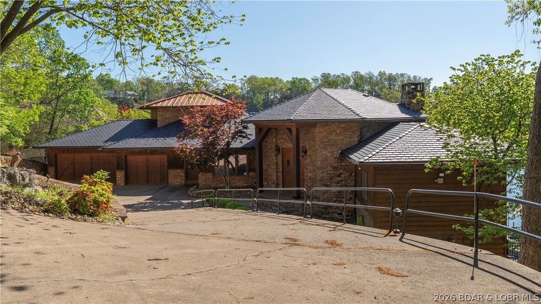 House in Lake Ozark, Missouri, United States 2 - 17816118