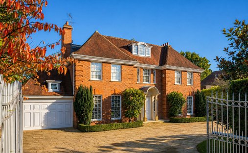 Townhouse in Hampstead Garden Suburb, Barnet, England 1