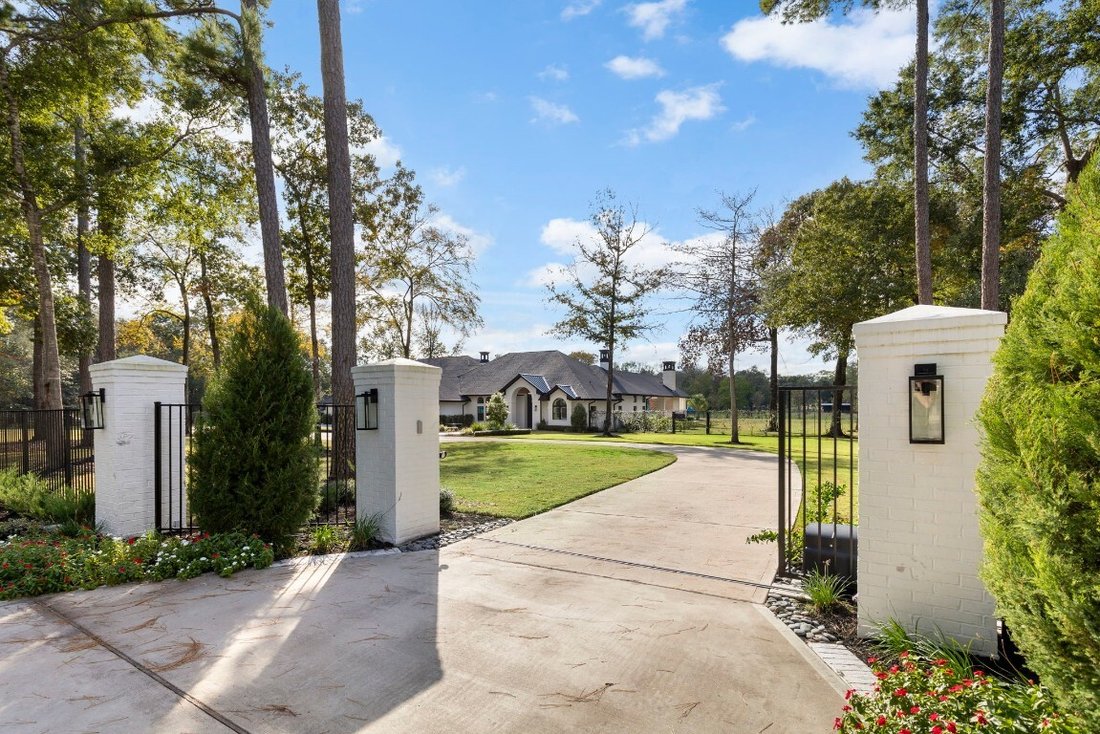 House in Conroe, Texas, United States 2 - 17821347