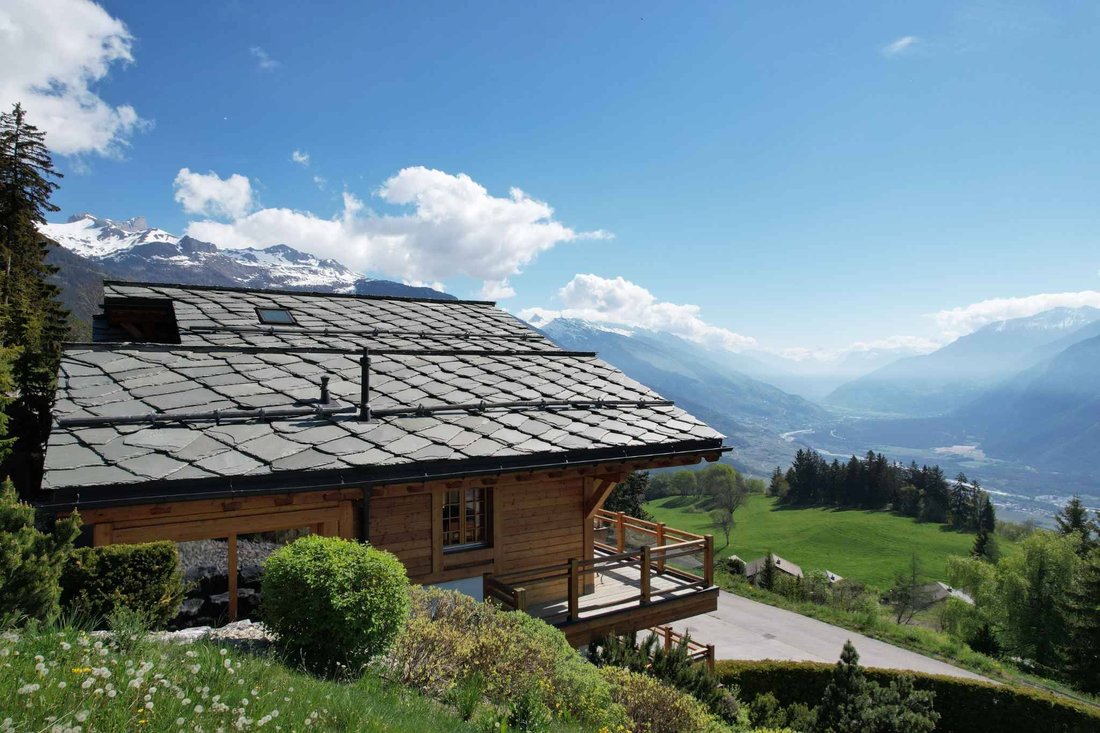 Chalet in Crans-Montana, Wallis, Schweiz 1 - 16855650