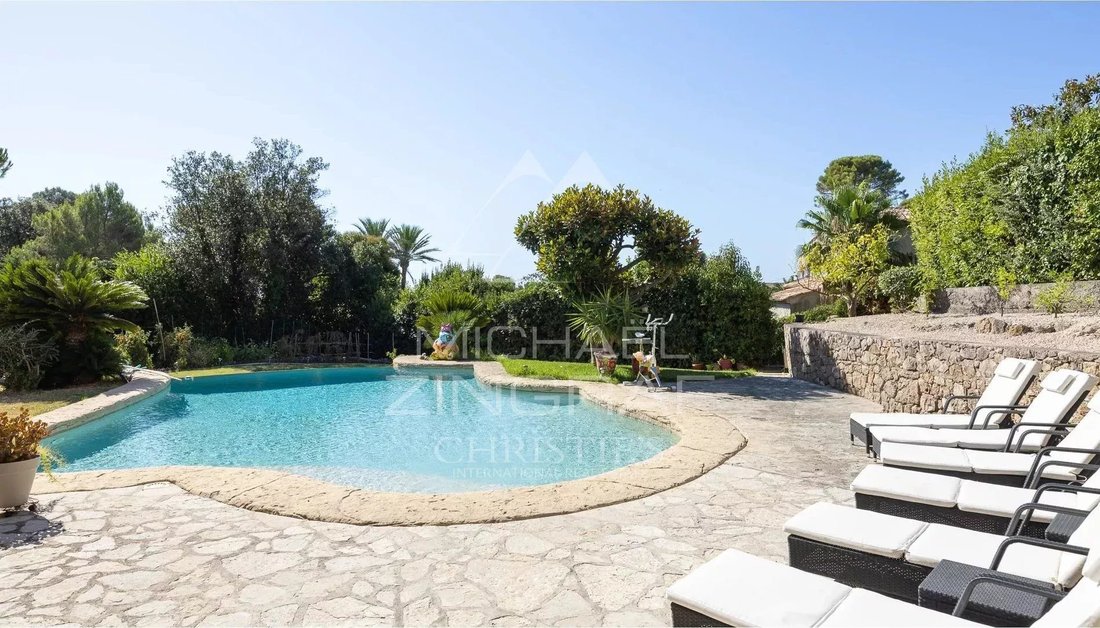 Casa a Vallauris, Provenza-Alpi-Costa Azzurra, Francia 2 - 16045103
