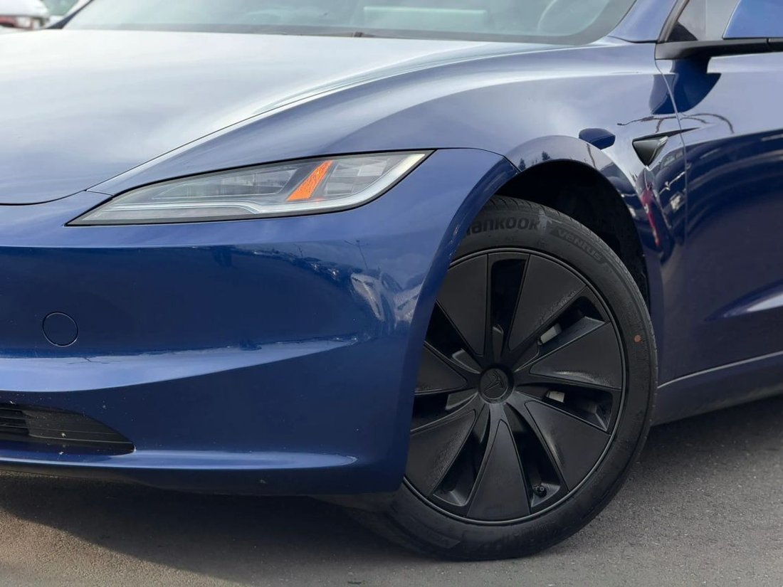 Sedan in Sacramento, CA, United States 2 - 17833394