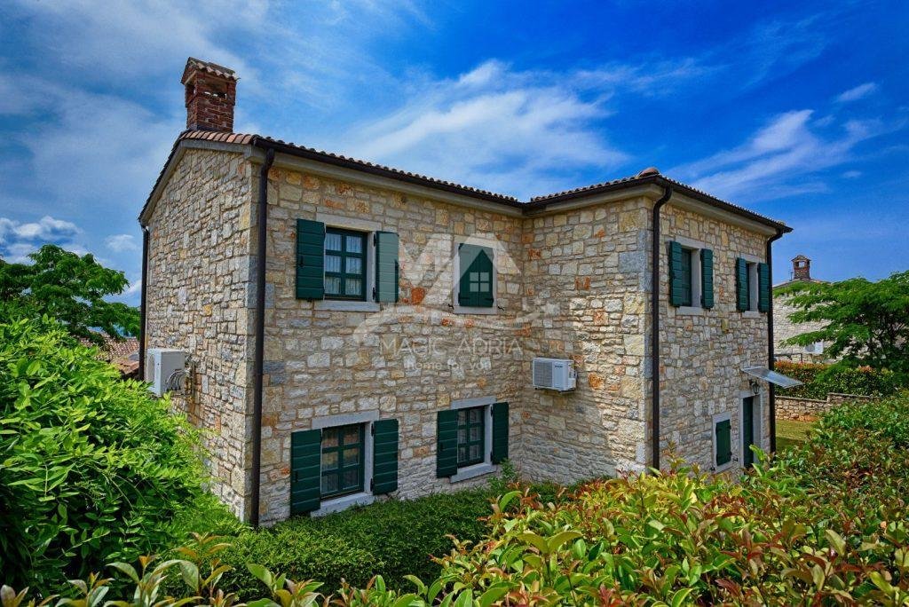 House in Sveti Lovrec Pazenaticki, Istria County, Croatia 5 - 17813627