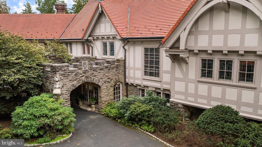 House in Abington, Pennsylvania, United States 2 - 14630094