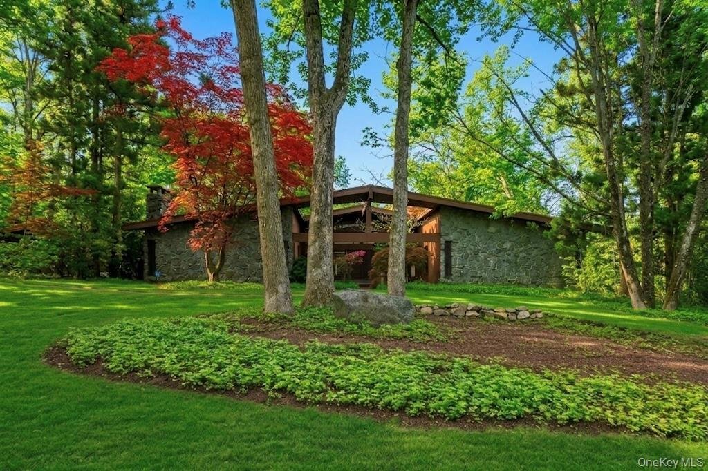 House in Montebello, New York, United States 2 - 17819007