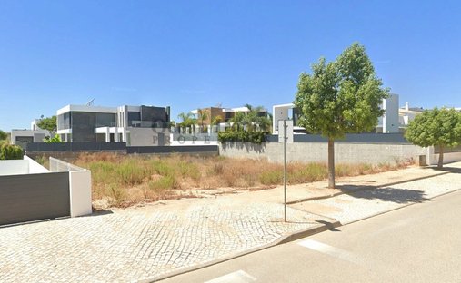 Land in Quarteira, Algarve, Portugal 1