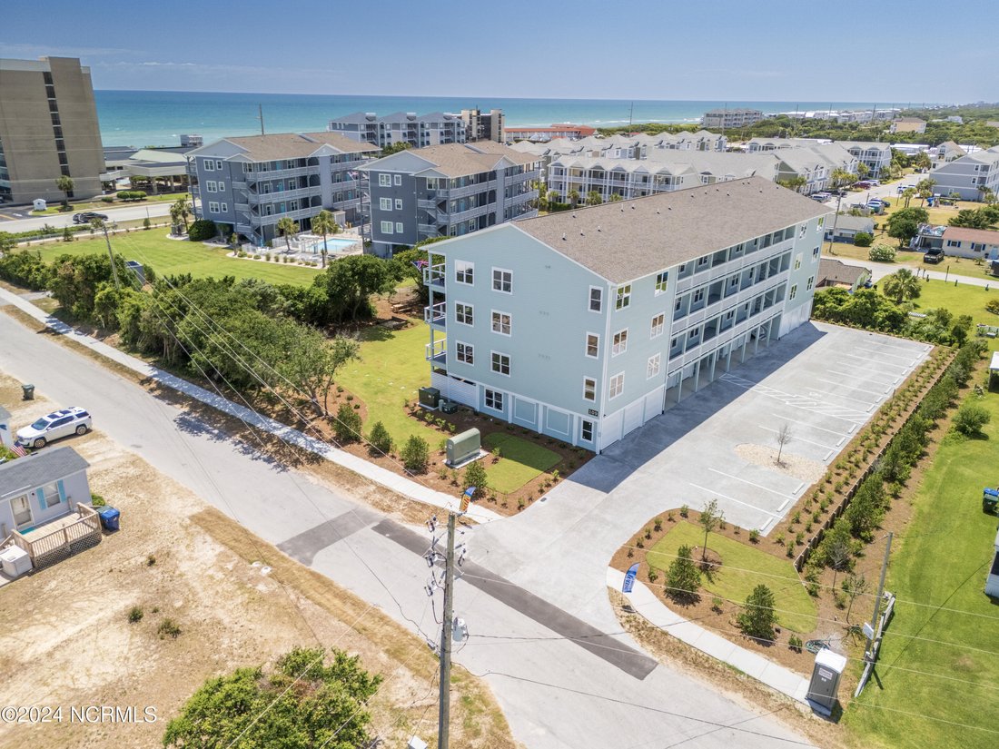 Condo in Pine Knoll Shores, North Carolina, United States 3 - 17819654