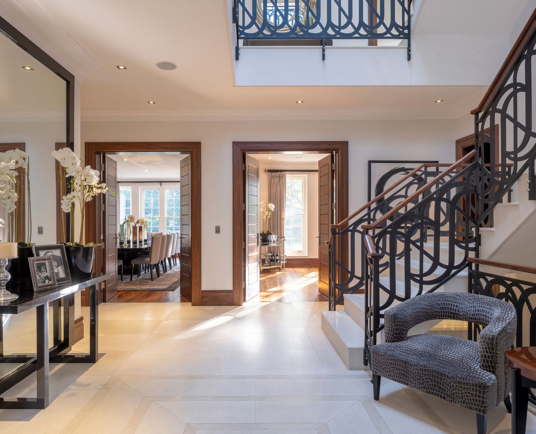 Townhouse in Hampstead Garden Suburb, Barnet, England 3 - 17822453