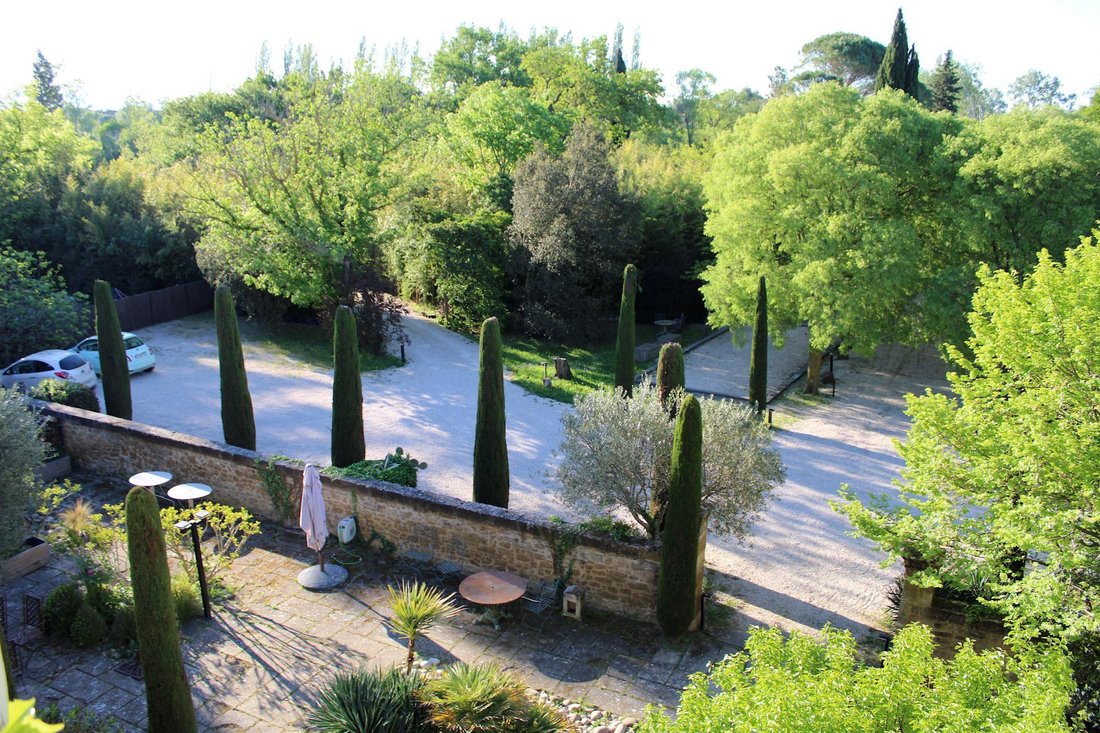 Casa a Est, Entraigues-sur-la-Sorgue, Francia 3 - 17818951