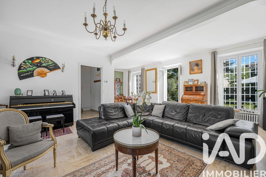 House in Bois-Colombes, Ile-de-France, France 4 - 17832858