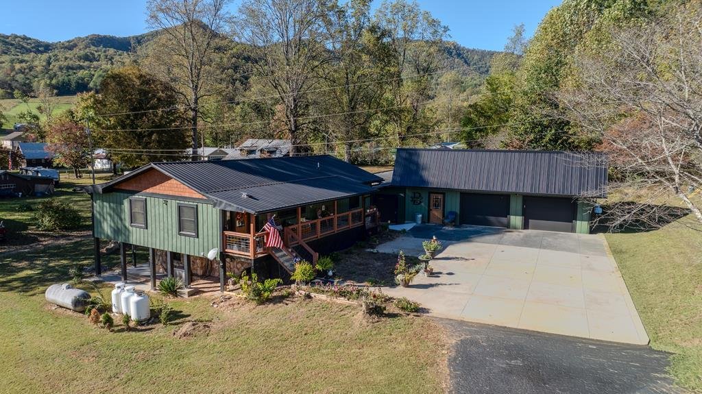 House in Bryson City, North Carolina, United States 2 - 17821409