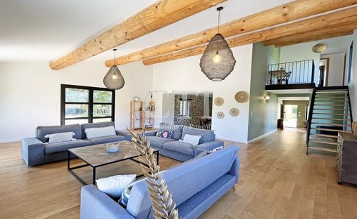 Country House in Ouest Sud, Vaison-la-Romaine, France 1