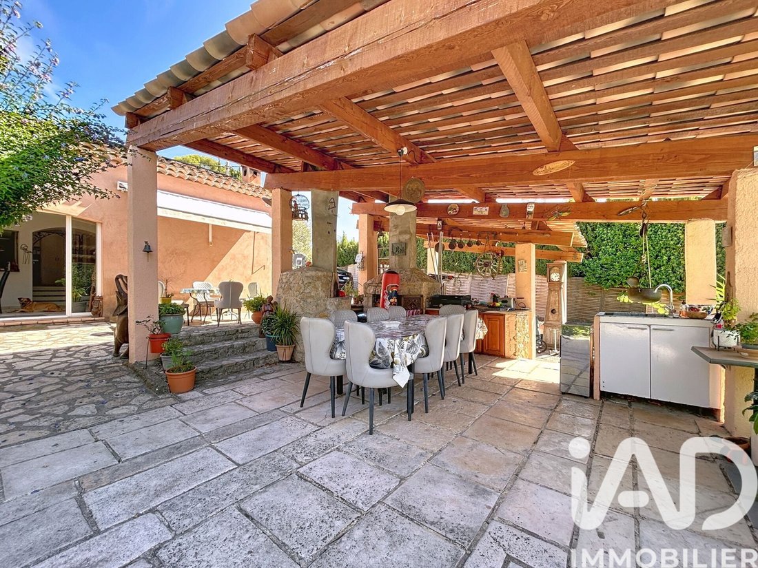 House in Mougins, Provence-Alpes-Côte d'Azur, France 4 - 17828296