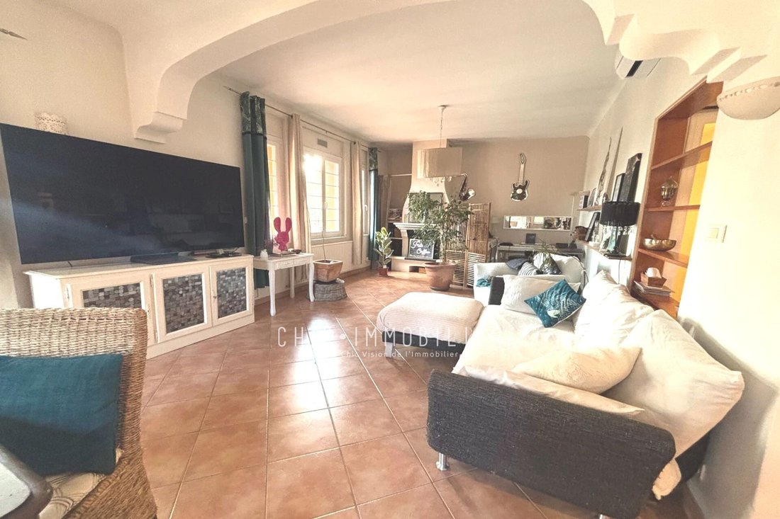 Villa in Saint-Cyprien, Occitania, France 5 - 17828774