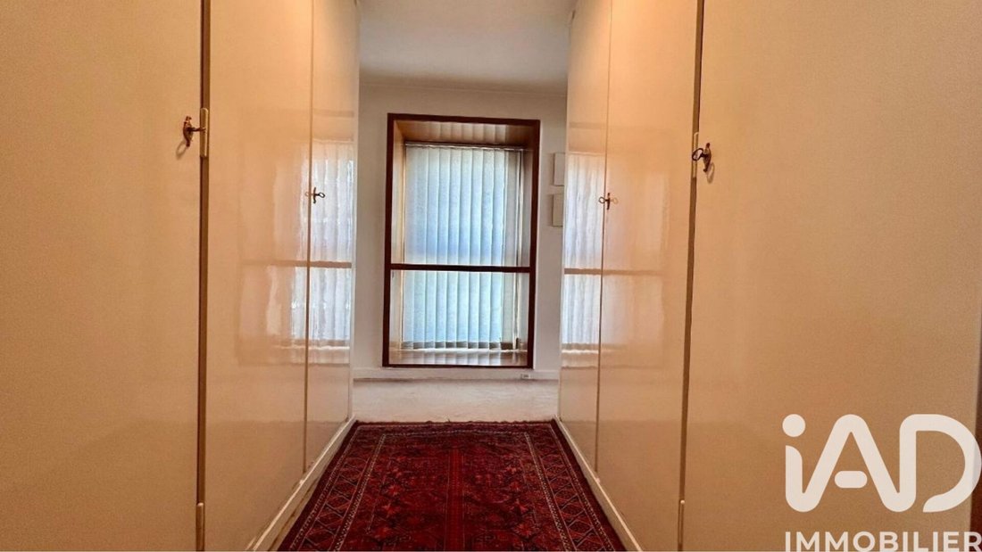 Apartment in Hôtel de Ville, Courbevoie, France 5 - 15883758