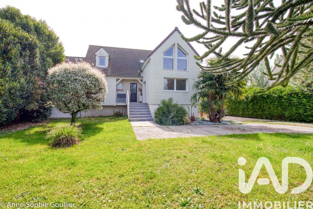 House in Andresy, Ile-de-France, France 1 - 17779336