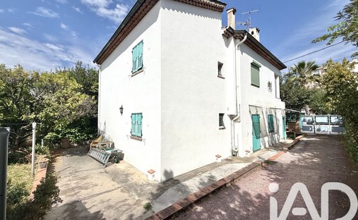 House in Centre-Haut de Cagnes, Cagnes-sur-Mer, France 1