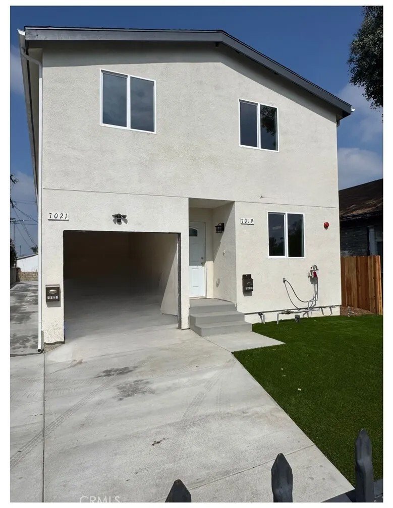 Los Angeles, California, United States 1 - 17828603