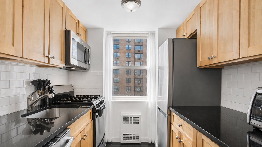 Co Op in New York, New York, United States 4 - 17820500