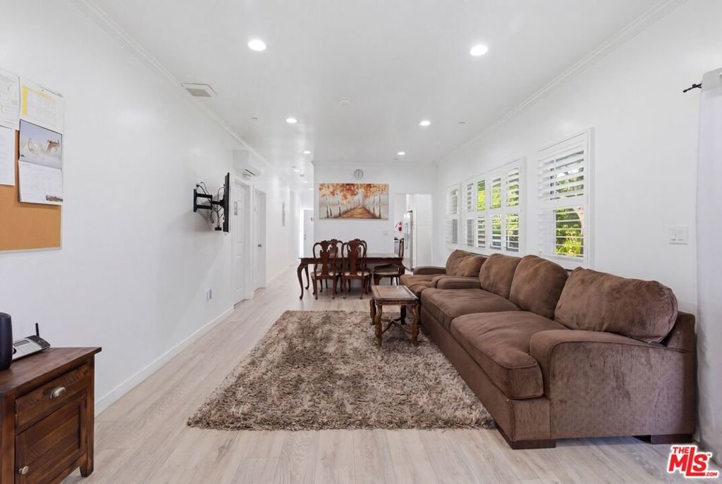 House in Los Angeles, California, United States 4 - 17819239