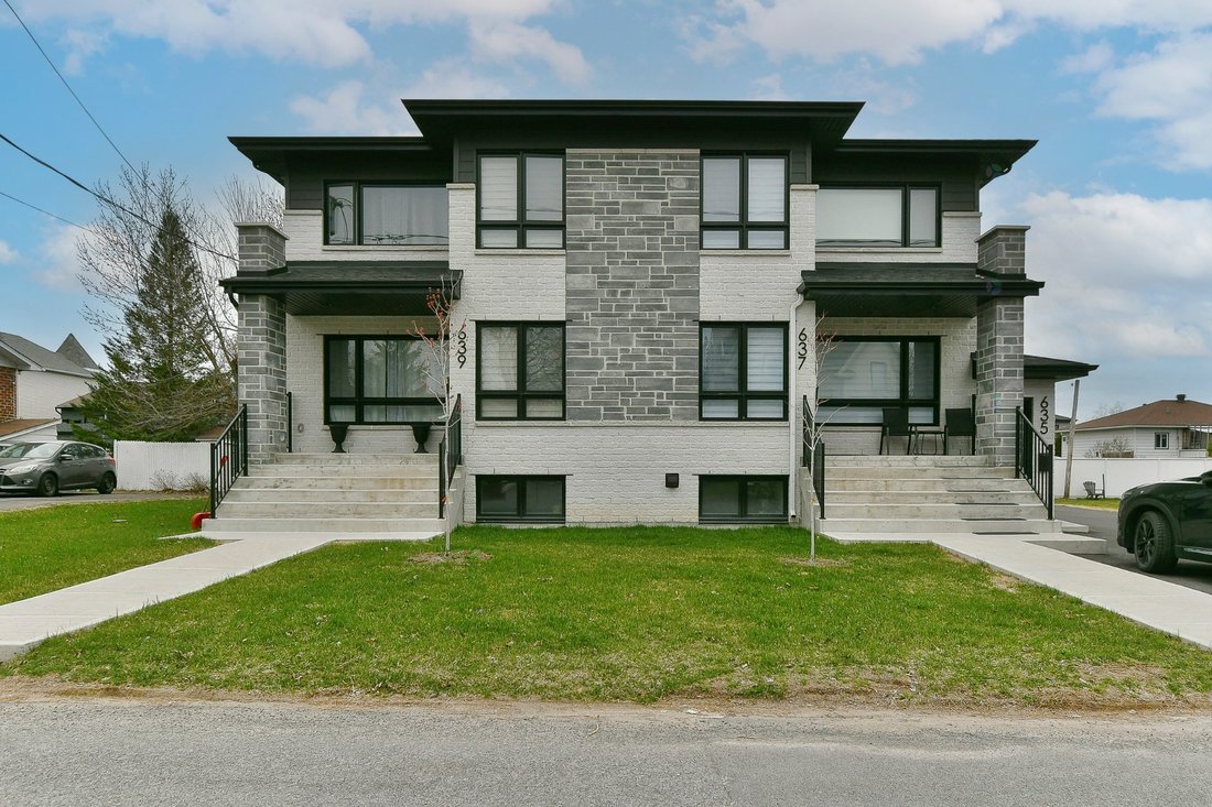 House in Laval, Quebec, Canada 2 - 17825081