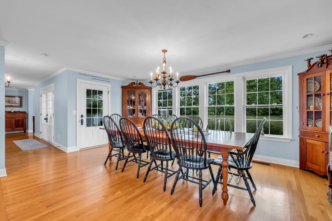 House in Castalian Springs, Tennessee, United States 1 - 17827208