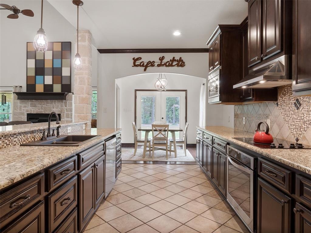 House in Henderson, Texas, United States 5 - 17834036