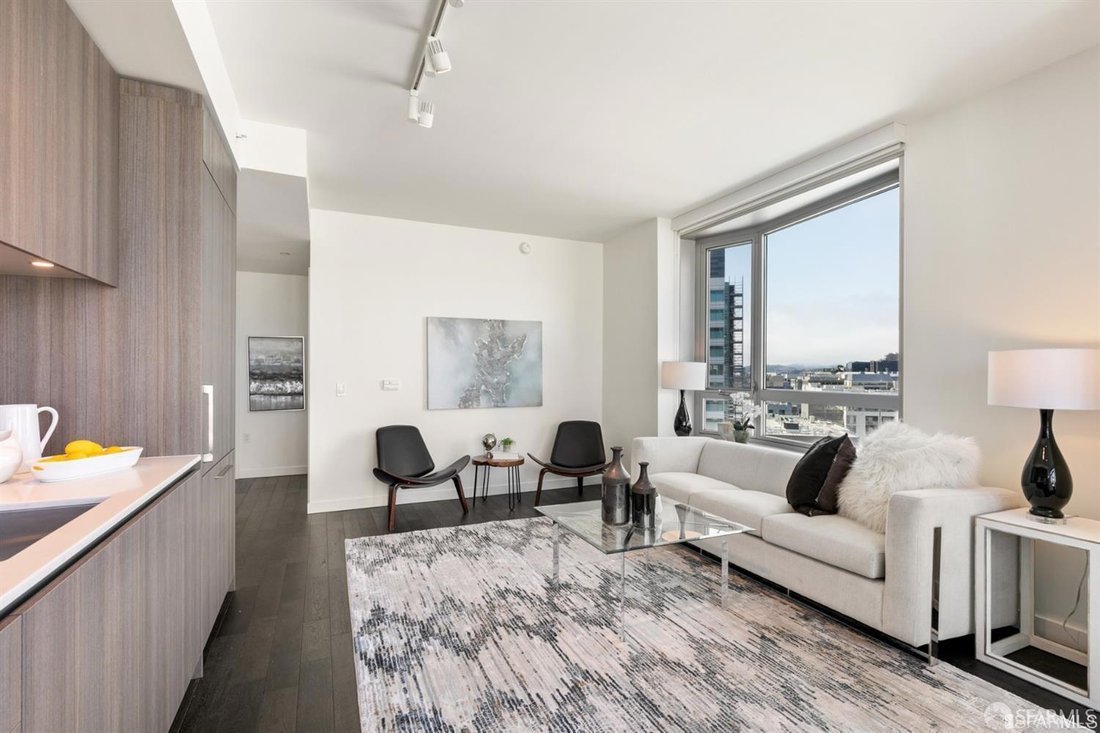 Condo in San Francisco, California, United States 5 - 17824879