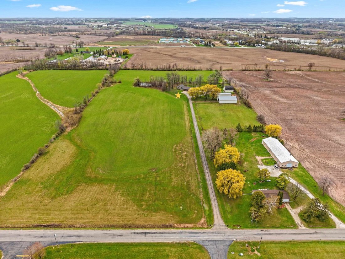 Land in Green Bay, Wisconsin, United States 1 - 17825470
