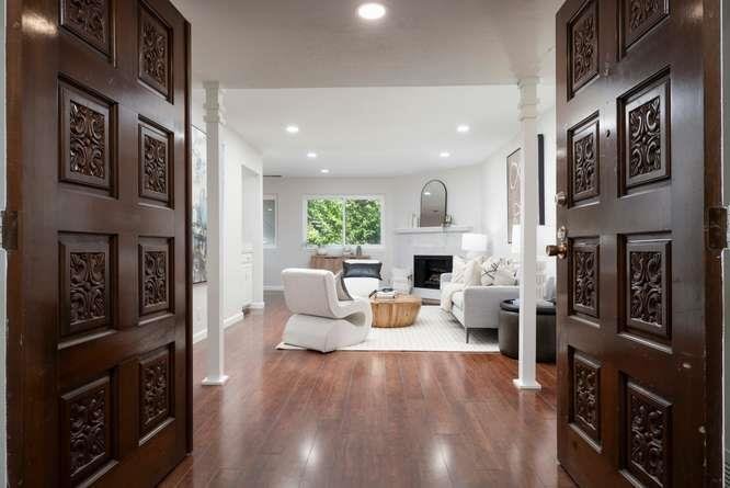 Condo in San Carlos, California, United States 3 - 17827706