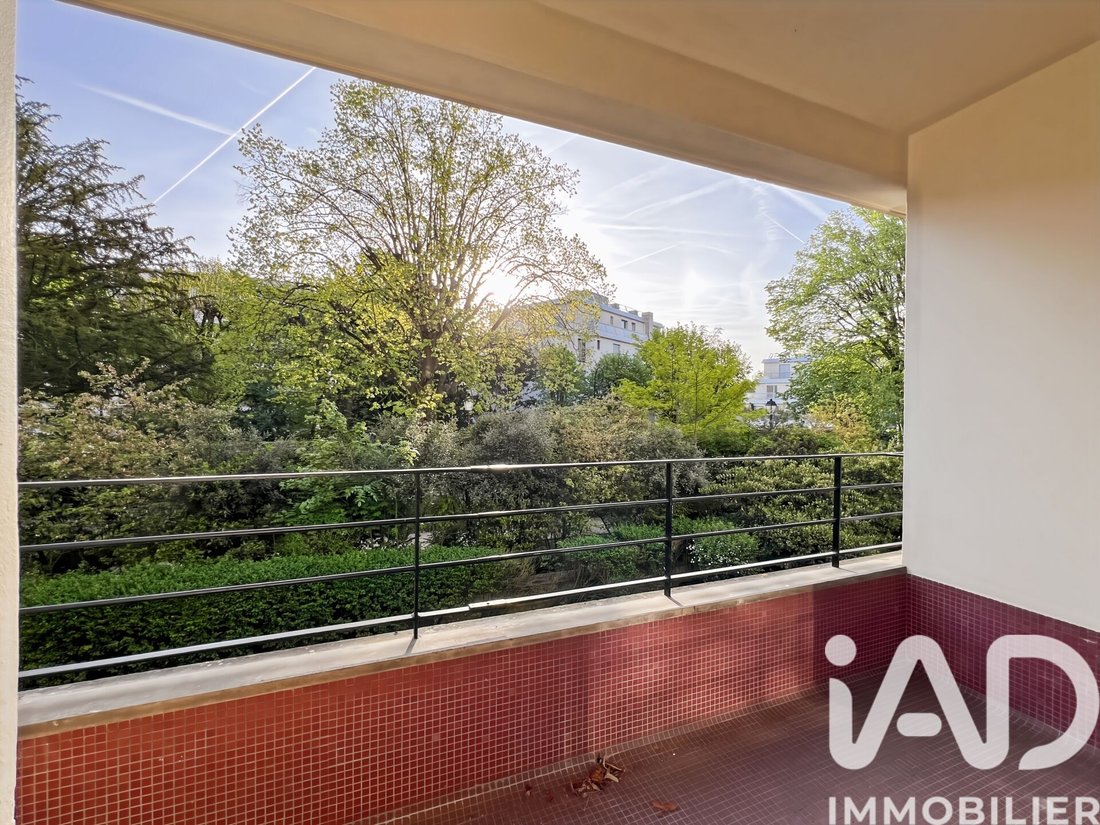 Apartment in Saint-Cloud, Ile-de-France, France 4 - 17822479