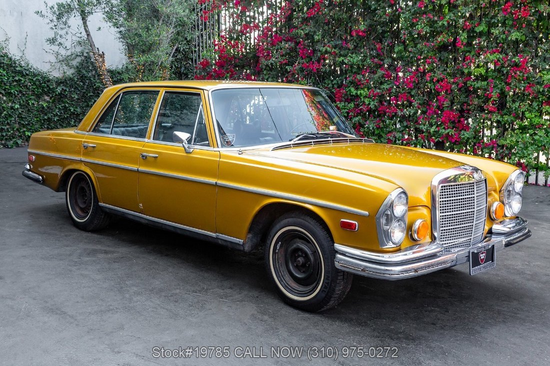 Mercedes-Benz 280SE 4.5 in Los Angeles, CA 3 - 17821155