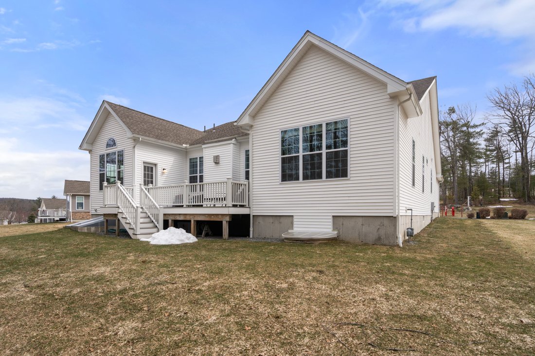 Condo in Stow, Massachusetts, United States 3 - 17828077