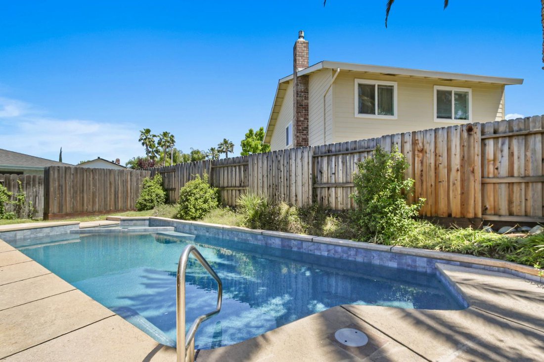 House in Fair Oaks, California, United States 1 - 17827873