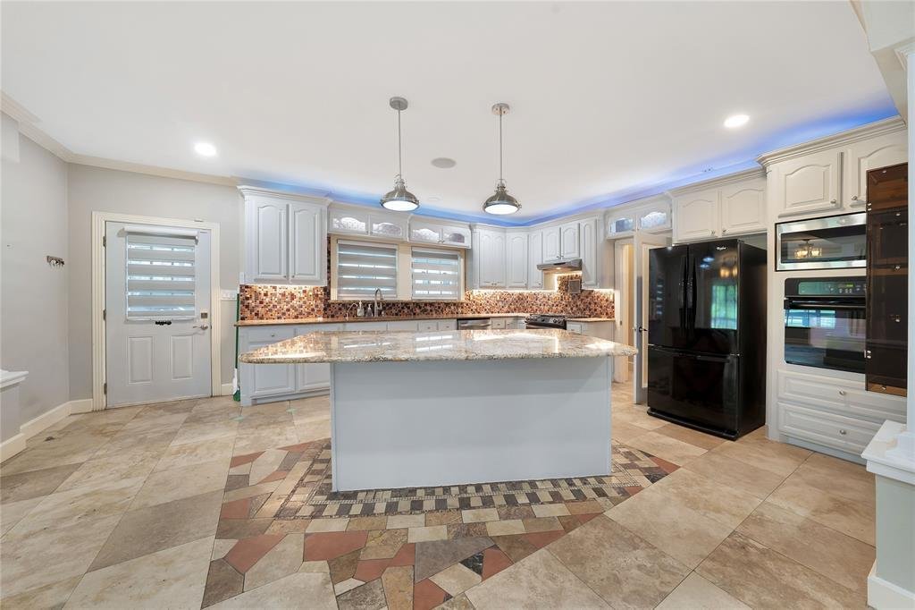 House in Dallas, Texas, United States 5 - 17824649
