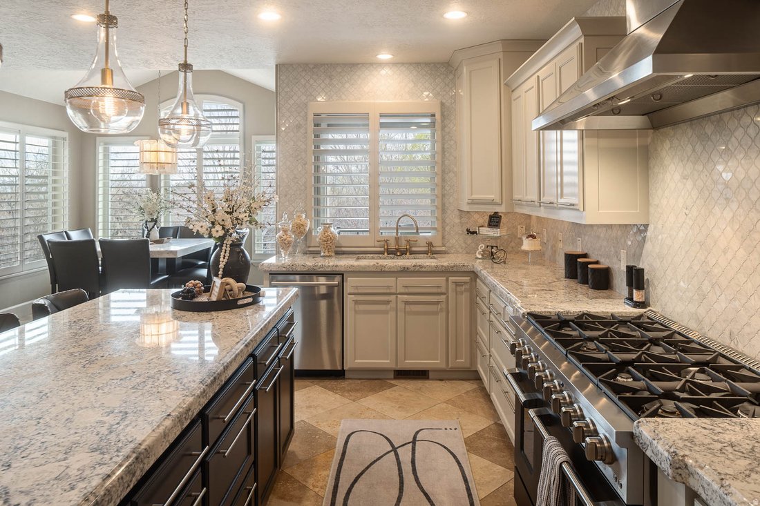 House in Orem, Utah, United States 4 - 17827839