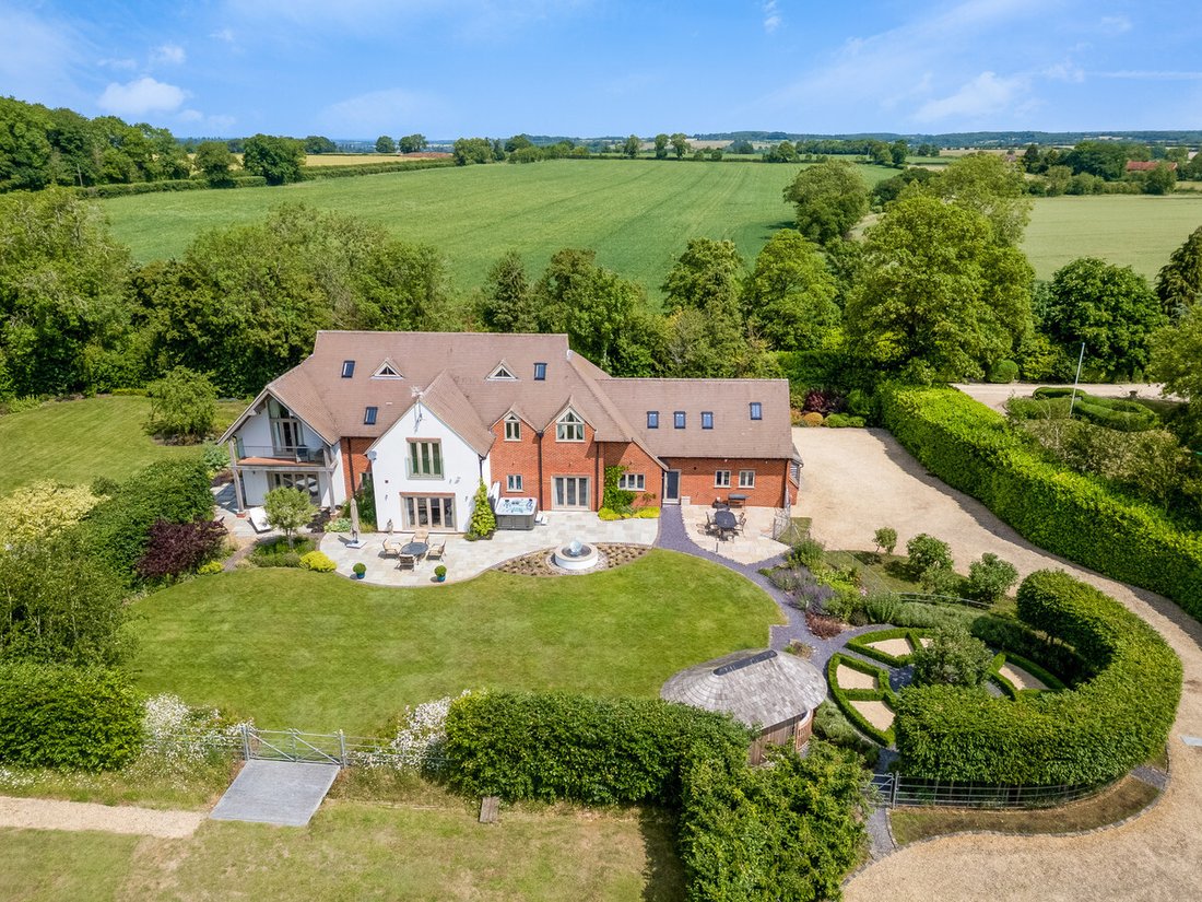 Warwickshire, England 2 - 17826802