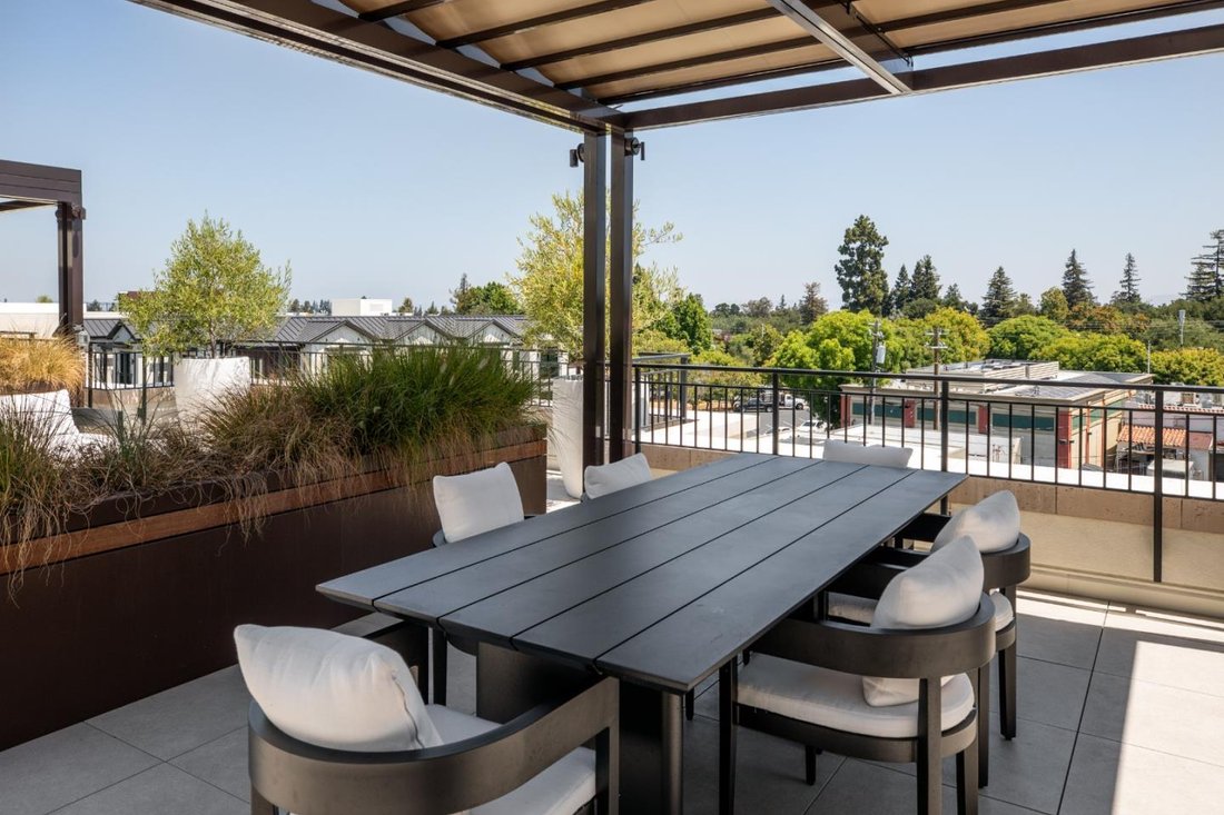 Condo in Los Altos Hills, California, United States 2 - 17830036