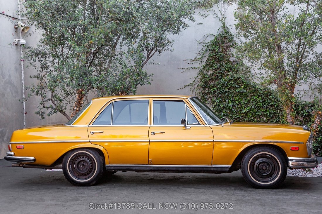 Mercedes-Benz 280SE 4.5 in Los Angeles, CA 4 - 17821155