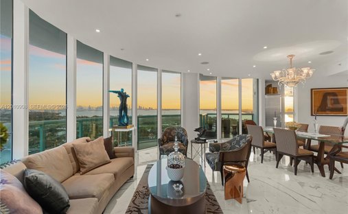 Condo in Miami Beach, Florida, United States 1