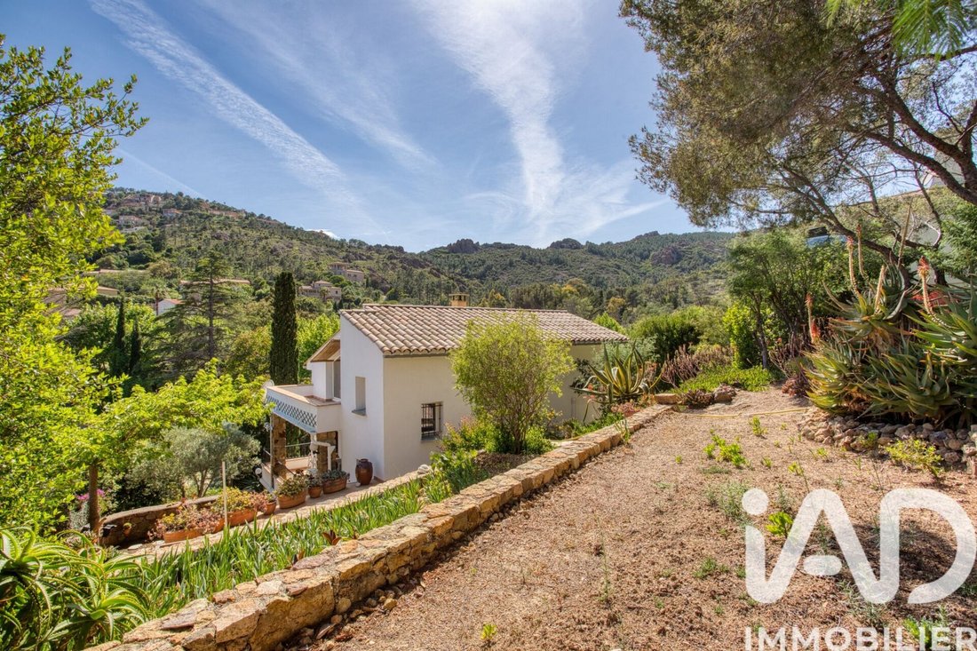 House in Le Dramont-Agay-Anthéor-Le Trayas, Saint-Raphaël, France 5 - 17823918