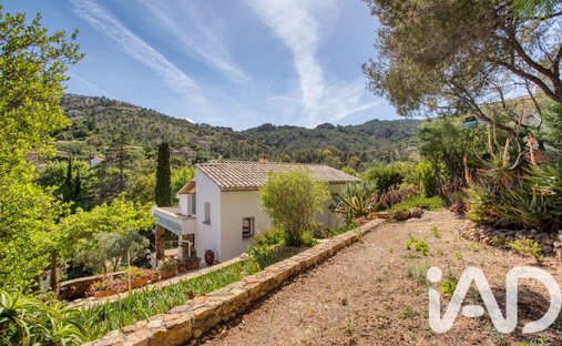 House in Le Dramont-Agay-Anthéor-Le Trayas, Saint-Raphaël, France 1