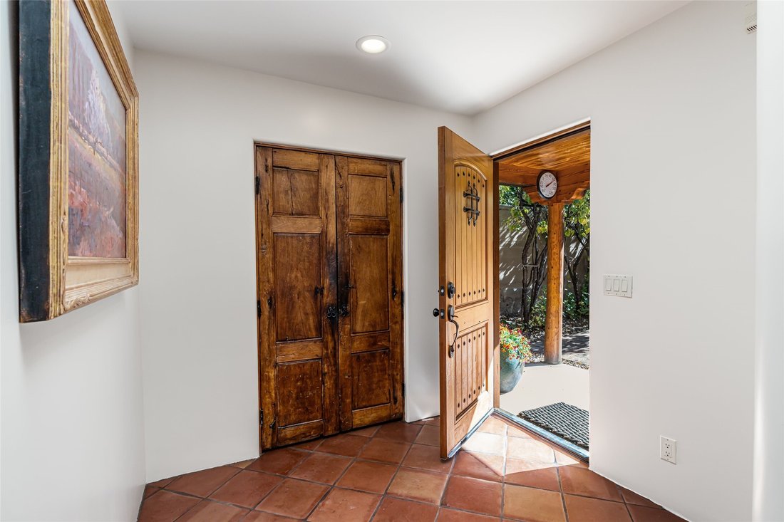 Condo in Santa Fe, New Mexico, United States 5 - 17828255