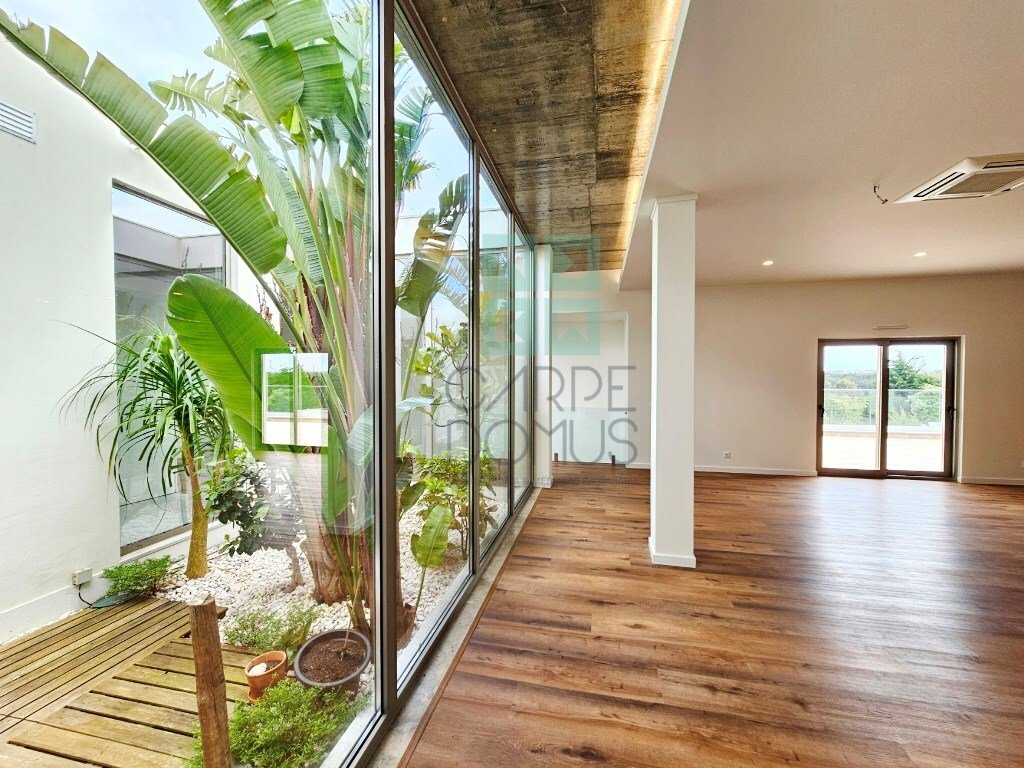 House in Atouguia da Baleia, Leiria District, Portugal 4 - 17834402