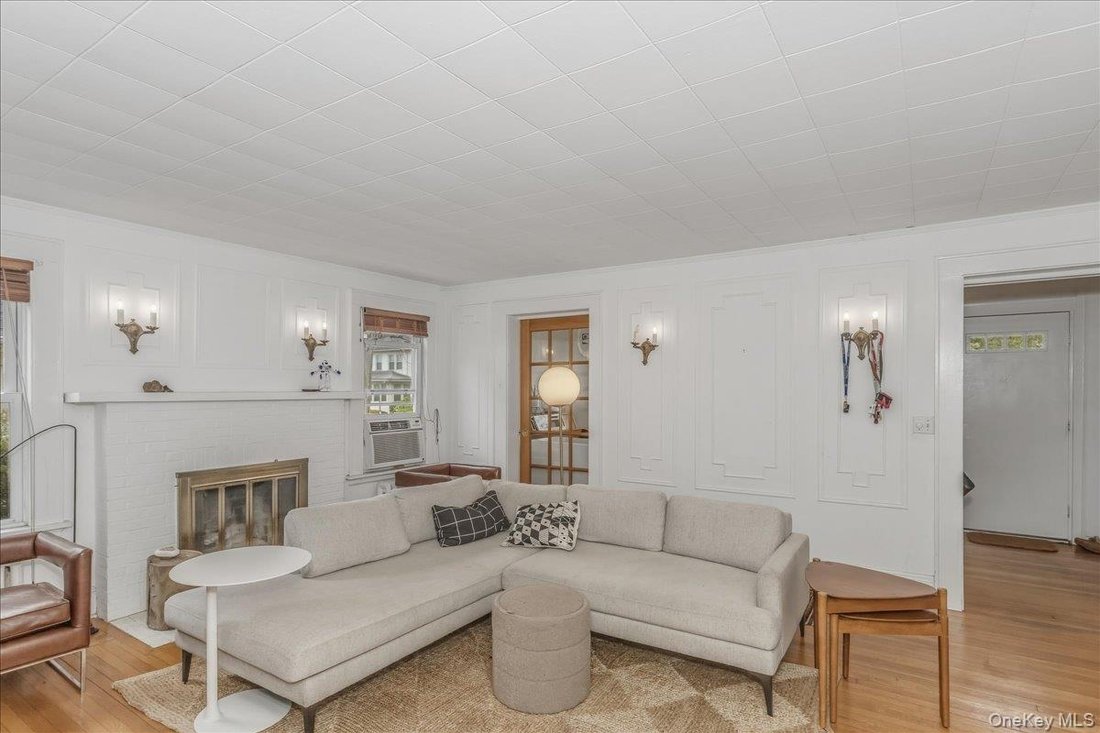 House in New York, New York, United States 5 - 17816535