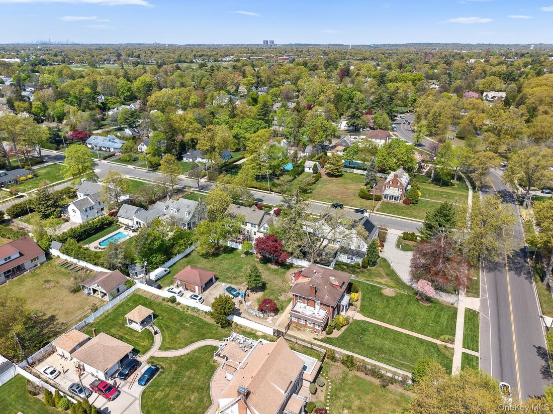 House in Hempstead, New York, United States 2 - 17822540