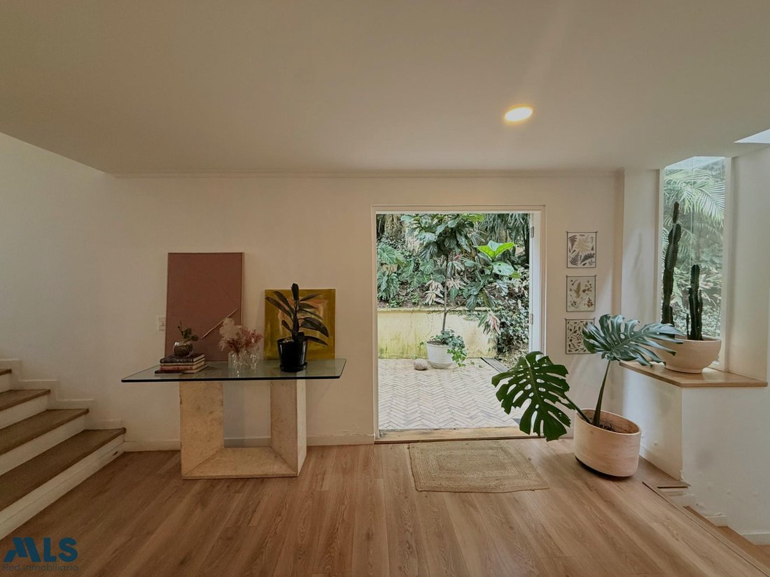 House in Medellín, Antioquia, Colombia 5 - 17817653